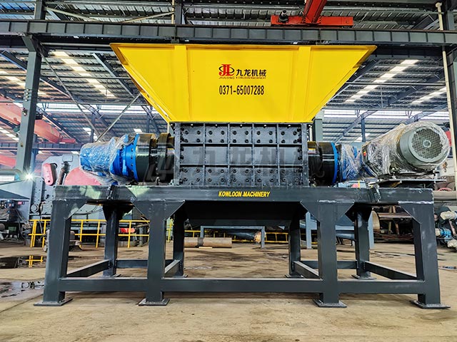 塑料撕碎機(jī) 塑料撕碎機(jī)